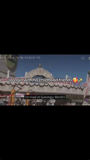 Exploring Amusement Parks with Stray Kids