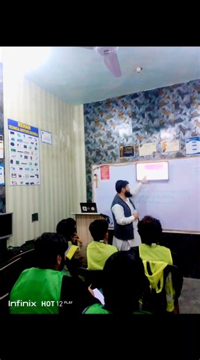 Rehan Technical Institute Batkhela & Chakdara ایک معتبر اور معیاری تعلیمی ادارہ ہے جو نوجوانوں کو جدید دور کے مطابق عملی ہنر، فنی مہارت اور پیشہ ورانہ تربیت فراہم کرتا ہے۔ ہمارے ادارے کا مقصد طلبہ کو صرف تعلیم دینا نہیں بلکہ انہیں خود مختار، بااعتماد اور کامیاب بنانا ہے تاکہ وہ ملکی و بین الاقوامی سطح پر روزگار کے قابل بن سکیں۔ تجربہ کار اساتذہ، جدید سہولیات اور عملی تربیت کے ذریعے ہم اپنے دونوں برانچز Batkhela اور Chakdara میں روشن مستقبل کی بنیاد رکھتے ہیں۔ Courses Offered: NEBOSH | IOSH | OSH