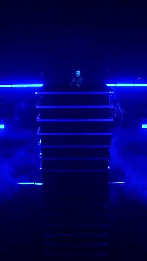 This is how I opened the @MTV EMA 2022 together with @BebeRexha 💙💙💙 Thanks for having us @MTV 🙏🏼🙏🏼🙏🏼