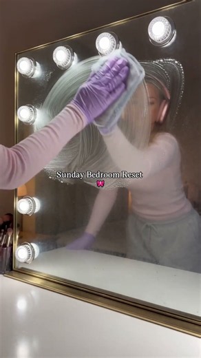 Sunday Reset 🎀 Bedroom & Vanity Deep Clean ASMR #CleaningASMR #Shorts