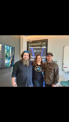 🚀 CAPE TOWN MASTERCLASS: Business in a Box! The future of entrepreneurship is here. Join us in-person to learn the blueprint for building a scalable, technology-driven business model using the Power of Blockchain. Attend this high-energy masterclass to accelerate, automate, and build a strong foundation for your enterprise. Date: Saturday, November 22nd Time: 08:30 AM Location: Canal Walk Shopping Centre, CT. Limited tickets are left for this essential event. Don't miss out! | Chosen Wealth