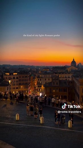 Stunning Rome Sunsets: A Golden Hour Experience
