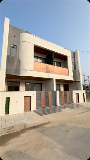 Property Solution on Instagram: "Call: 9301112223 Plot size 833 sq ft. Total Construction - 1900 sq.ft. Plot dimensions - 16.66x50 1 units available 🏠 🏠 *Amenities* - #3bhk with 3 bathrooms #Modular kitchen #False ceiling #Two way entry (front & Back) #Big garden at backside Ac line in all rooms and hall Rainwater recharging system Big size windows Full ventilation in all the rooms Separate wash area with platform Location: Silicon City Price: 1 Cr indore flat property investment plot rowhouse