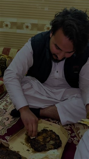 Yaseen Malak Peshawari Chapli Kabab - Savory Delights from Yaseen Malak!