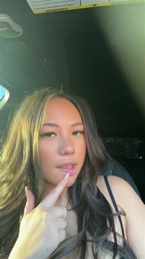 Emma 🪽 (@emprsns)’s videos with original sound - 𝙰𝙼𝚁.