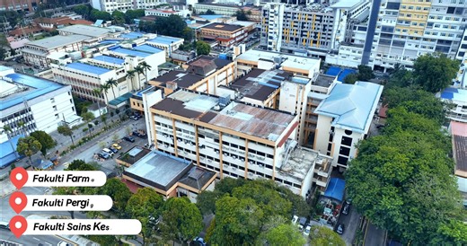 Selamat datang ke Universiti Kebangsaan Malaysia (UKM) buat pelajar baharu Sesi Akademik 2025–2026. Jom kenali fakulti-fakulti yang bakal menjadi tempat adik-adik menimba ilmu dan pengalaman sepanjang pengajian di UKM. Anak merpati terbang ke awan Singgah sebentar di hujung dahan Selamat datang ke UKM teman Fakulti sedia membantu penuh harapan Bunga melati harum berseri Tumbuh mekar di laman permai Mari bersama mencapai mimpi Impian dan kejayaan pasti tercapai Bersiap sedia untuk menjadikan perj