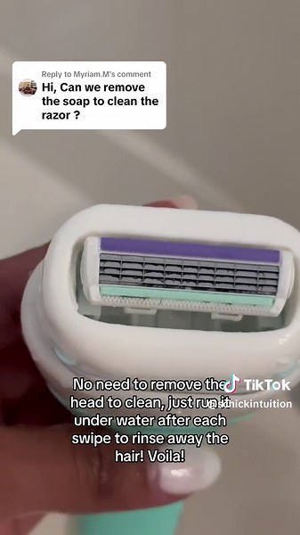 How to Clean Your Intuition Razor