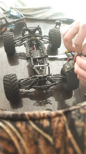 rc repair part 2 #4x4 #rccar #rcoffoad #rc #offroad #shorts #rek #RcCarDrive #RCoffroad #Subscribe