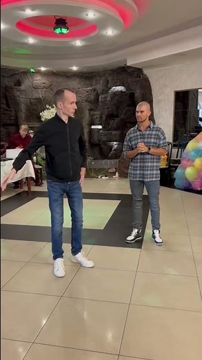 Android + waving + animation | Robot Vall feat. Ilya Lyachin | Detali Time