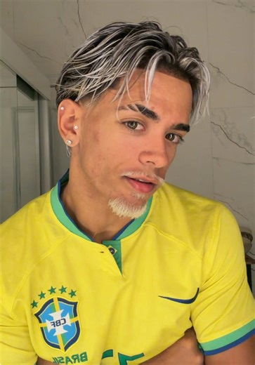 Vídeo de Arthur Lima (@artthuroficial_) relacionado a Corte De Pelo Hombres