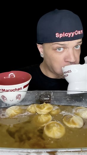 12 spicy dumplings in 1 minute