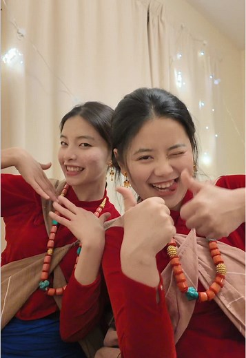 Part -1 @Urs senpai our struggle is real bro 😵‍💫😭 #fyp #sisters #bedtimeroutine