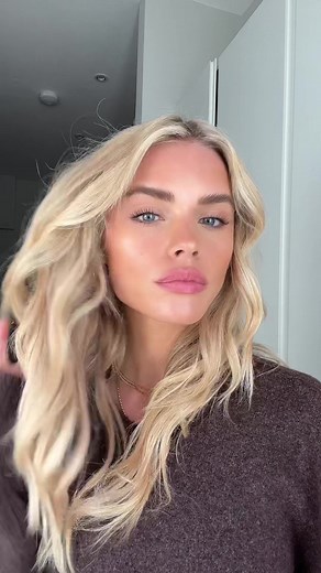 Achieving Beachy Waves with Hershesons Products