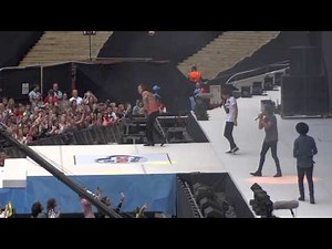 One Direction - What Makes You Beautiful - Capital FM Summertime Ball 2015