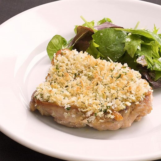 【菊地シェフ】鶏もも肉の香草パン粉焼き 作り方・レシピ | クラシル