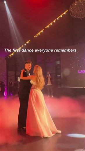 A First Dance Made for a Wedding Day!#wedding #weddingmoments #shorts