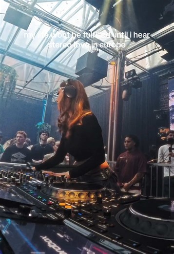 Experience Stereo Love Live in Europe with Katayana Twins