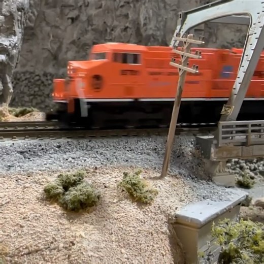 Kato USA on Instagram: "Announcement Coming Soon. #kato #nscale #amtrak #conrail #modeltrains #trains #toy #toytrains #trains #modelrailroading #railfan #bachmann #lionel #scaletrains #tankcar #fun"