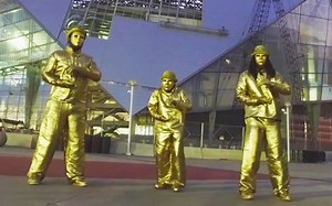 【超强机械舞】面具金人RemoteKontrol电音舞蹈Drippin'