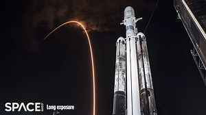 Cameras at Launch Complex 39A (LC-39A) at Kennedy Space Center captured the SpaceX Falcon 9 launch of 22 Starlink satellites on July 28, 2023. The rocket launched from a few miles down the road at Launch Complex 40. Read more 👉 https://trib.al/zXFLAco Credit: Space.com | footage courtesy: SpaceX | edited by Steve Spaleta Music: Born From Gods by Reynard Seidel / courtesy of http://www.epidemicsound.com | Space.com