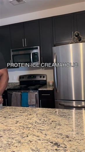 Elijah White | Transformation Coach | Bodybuilder on Instagram: "Something to take the edge off @ninjakitchen"