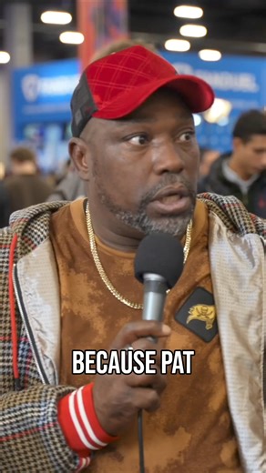 Warren Sapp - Patrick Mahomes ON THE FIELD IS LIKE Magic Johnson ON THE COURT! Is there another GAME CHANGER QB in the NFL like Mahomes? Tap in to the full interview on Thebtmpodcast 👉🏿 https://youtu.be/KOdAiLDKmGY?si=JuI2kJbVm4ofCN-l S/O to Magic 🎙️ Tutan Reyes x Lavar Arrington #nfl #patrickmahomes #warrensapp #magicjohnson #nba #viralvideos | Takeo Spikes