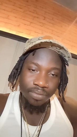 Dreadlock Style Tips: Fashionable Looks and Gestures