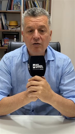 🎙️ La Chaya como motor cultural y turístico En diálogo con Soy Turista, el ministro de Turismo y Culturas de La Rioja, Gustavo Luna, destacó la importancia y el valor profundo de la Chaya como uno de los principales sostenes del movimiento cultural y turístico de la provincia. Luna señaló que la Chaya es un fenómeno que se expresa en distintos festivales del país, pero que encuentra su fuerza identitaria más clara en La Rioja, donde forma parte del ADN cultural y de la vida cotidiana de su gent