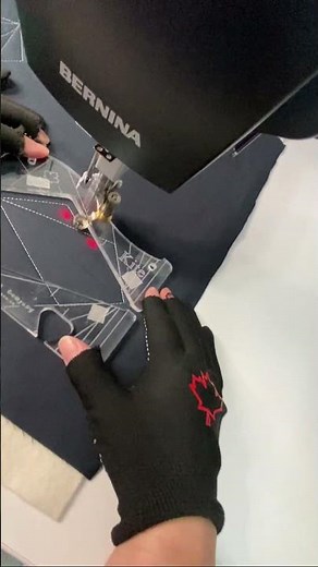 Fast and fun border design! #quiltingtutorials #sillymoonquilting #rulerquilting #quilting