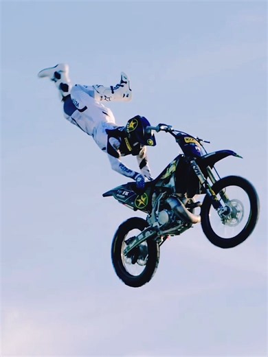 FMX Motocross Tricks Auraa 9999999% — Best Moto MX Stunts