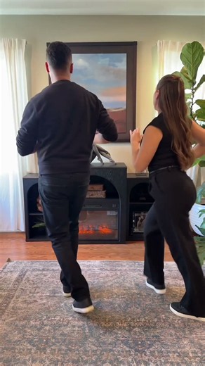DAY 3 of the 100 Day Salsa Footwork Challenge By Demetrio & Nicole #Salsafootwork