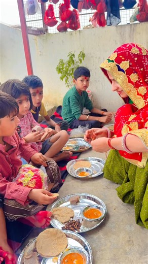 sapna meena021 on Instagram: "🙏🙏🙏"