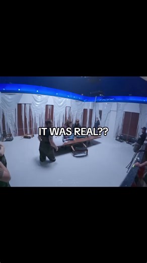 part 2 because the production team is actually INSANE this season they had 3 thousand gallon tanks of that goo and 1500 feet of piping like HELLO #strangerthings5 #strangerthings #skzstraykidsskz143 #fyp #viral