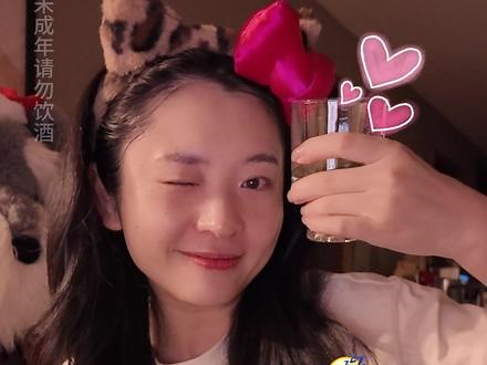 😉不被定义，庆幸自由，你可以是任何样子🥂✨#神思思#shishi姐 #独处也是一种享受 #微醺的感觉刚刚好 #日常vlog