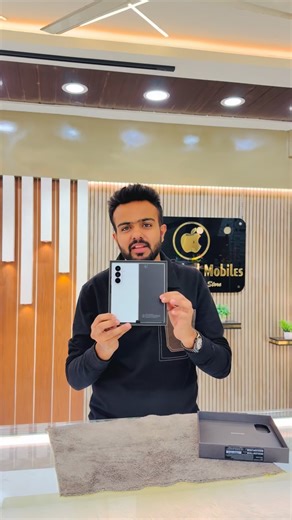  Max Telecom (By Aurangabad Mobiles) on Instagram: "Samsung Galaxy Fold 7 12/512Gb 🇮🇳 Indian With 6 Months Samsung Care + Insurance And Warranty. Not A Single Scratch Neat & Clean Next To New Condition. Do Follow For Regular Updates & Best Deals @aurangabad_mobiles #aurangabadmobiles #fold7 #samsung #galaxy #secondhandphones"