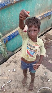Young Village Boy Used a Secret Traditional Bait… Then Caught a Sea Fish!