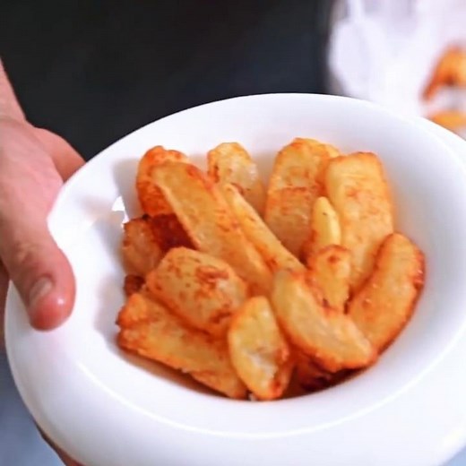 【Crispy Outside, Fluffy Inside】Triple-Cooked Fries! 🍟🔥Triple-Cooked Fries — Crispy Outside, Fluff...