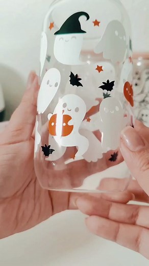 How to Remove Air Bubbles from Vinyl Easily