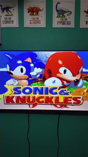 This little retro game stick is actually insane—40,000+ games, 26 emulators, and 128GB all packed