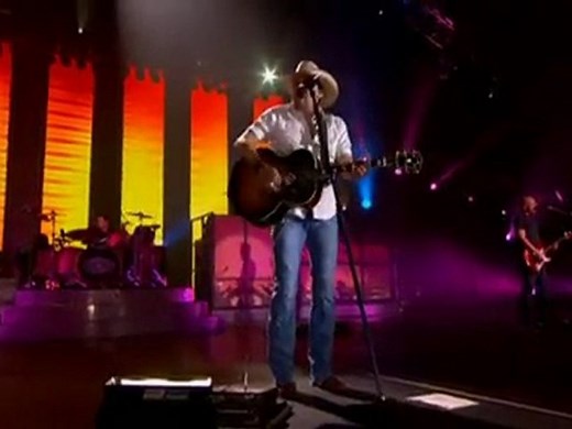 Jason Aldean - Big Green Tractor (From "Wide Open Live & More")