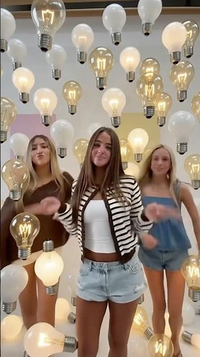 🎵 Mashed Potato Time – Dee Dee Sharp 💃 The Dance Hit That Defined the 60s