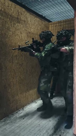 🇸🇪⚔️ Swedish soldiers from @1911.pansarskyttekompaniet practicing CQB ⚔️🇸🇪 📽: @1911.pansarskyttekompaniet | Swedish Army Veteran
