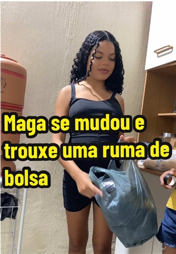 Maria Maga e Suas Bolsas: Humor e Drama
