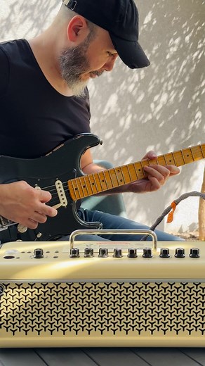Playing Pink Floyd through a portable amp 🎸✨I'm playing the Yamaha Guitars THR30IIA - Sounds fantastic even through the phone's mic! ✨Shine On You Crazy Diamond 💎 | Kfir Ochaion