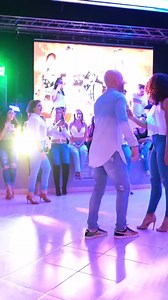 La vida es más bella bailando BACHATA ❤️‍🔥♥️ @atacaylaalemanaofficial #fyp #foryou #bachata #bachateabrasil #couplegoals #parati #bachateame | Bachatea Brasil