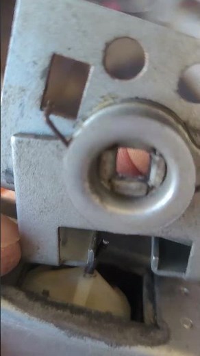 1977 Jeep Cherokee, DIY fix for rear tailgate window switch with key.