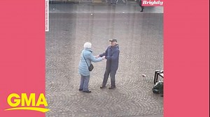 Elderly couple delights onlookers by dancing together in town square - The Global Herald