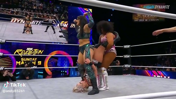 Women Wrestling Highlight Reel: Fierce Matches and Drama