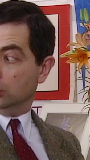 Bean and Teddy take on the dog show🤩 | Mr Bean