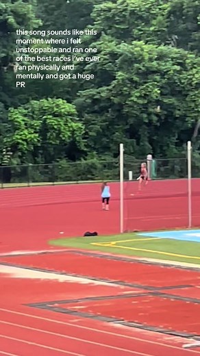 moments like these are what i think about when things are gettjng tough or challenging. this feeling. #track #viral #fyp #trackandfield #sprinter #xyzbca #foryou #trackandxc #running
